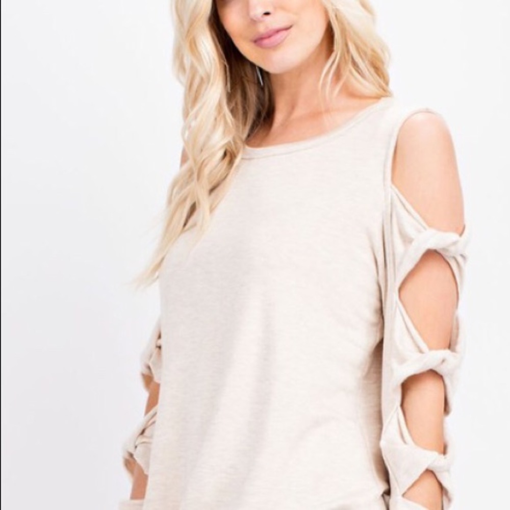 💫Only available in charcoal gray must have top - Picture 3 of 7